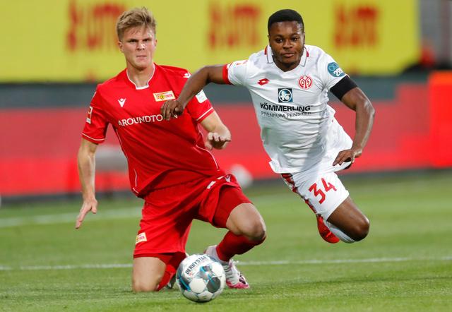 两日本拳击 两日本拳击