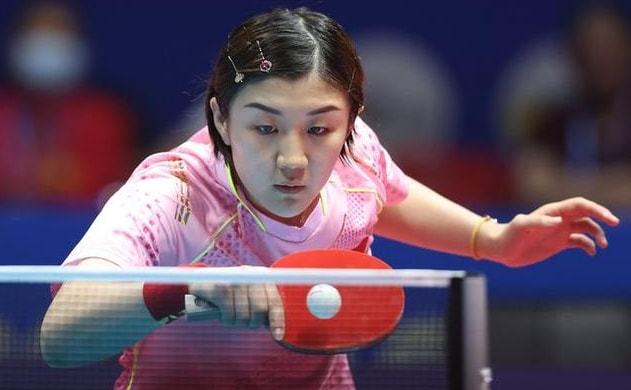 助裁判做出 助裁判做出